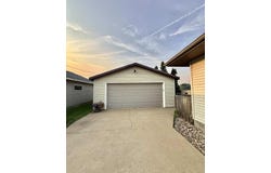 2921 Highland St, La Crosse, WI 54601