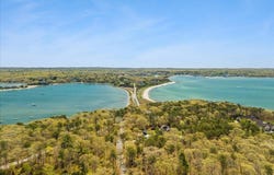 2 Boulder Rd, Bourne, MA 02532