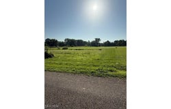 Easter Avenue NW, North Lawrence, OH 44666