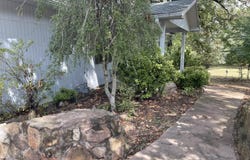 350 Round Mountain Lane, London, AR 72847