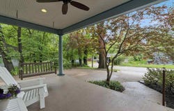 216 Magowan Ave, IowaCity, IA 52246