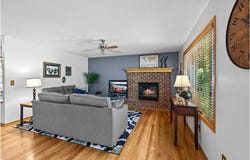 26610 Oakridge Way, Elko New Market, MN 55020