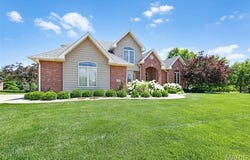 13 Fox Hollow, Edwardsville, IL 62025