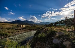 104 Vista Street, Gardiner, MT 59030