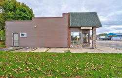 176 River Street, Manistique, MI 49854