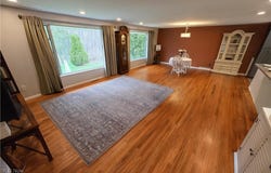 621 Brookpark Drive, Cuyahoga Falls, OH 44223