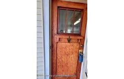 345 1/2 N Bromley Avenue, Scranton, PA 18504