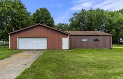 93 W Lakeside Drive, North Manchester, IN 46962