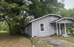 2211 W Saracen, Pine Bluff, AR 71601