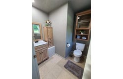 401 Beaver Circle Drive, Anderson, MO 64831
