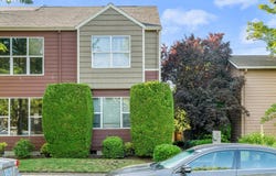 15745 NE BEECH ST, Portland, OR 97230