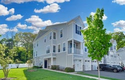 218 Aspen Dr, Cedar Grove Twp., NJ 07009-2303