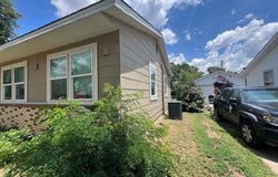216 Peach Avenue, Dumas, TX 79029