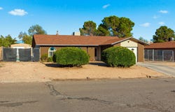 232 17th Street SE, Rio Rancho, NM 87124