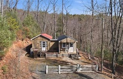 840 Summit Ridge Road, Purlear, NC 28665