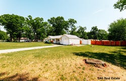 5495 Washington Avenue, Muskegon, MI 49442