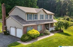 2484 Alpine Drive, Lower Saucon Twp, PA 18055