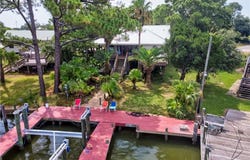 829 Desoto Drive, Dauphin Island, AL 36528