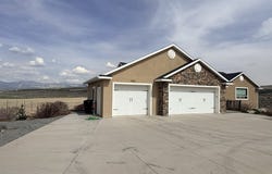 995 S 230 E, Panguitch, UT 84759