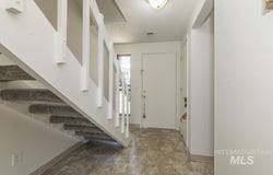 372 N Eagle Glen Ln, Eagle, ID 83616
