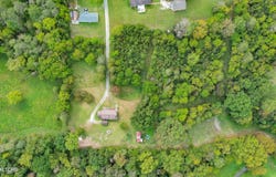 2086 Hickory Valley Rd., Maynardville, TN 37807