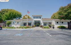 91 Schooner Ct, Richmond, CA 94804