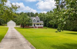 1045 Plantation Club Circle, Gray, GA 31032