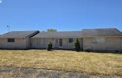 29334 MEADOWVIEW RD, Junction City, OR 97448