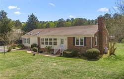 5542 Dilly-E Lane, Gloucester, VA 23061