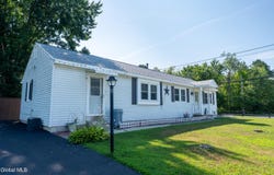 4 Leo Street, Queensbury, NY 12804