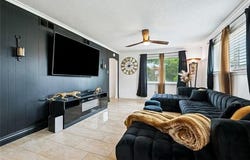 2545 HOLIDAY Drive, New Orleans, LA 70131