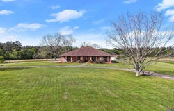 1595 Pumping Station Road, Greensburg, LA 70441