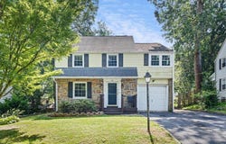104 LAUREL LN, WILMINGTON, DE 19804
