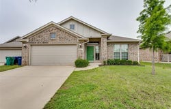 421 Scully Road, Yukon, OK 73099