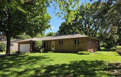 4463 ADELE Street, ROSCOE, IL 61073