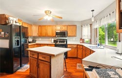 2120 Deerfield Drive, Ashtabula, OH 44004