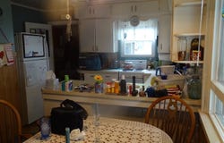 210 W Bartlett St, Oakesdale, WA 99158