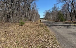 7056 Oakwood Parkway, Webster, WI 54893