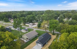 114 North Grand Ave, Eldon, MO 65026