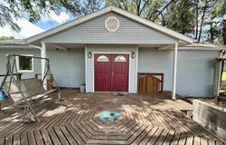 5214 E Mourn Ln, Hutchinson, KS 67501