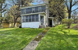 9 Park Road West, Castile, NY 14427