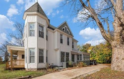 417 Maple Street, Big Rapids, MI 49307