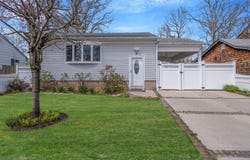 7 Healy Street, Huntington, NY 11743