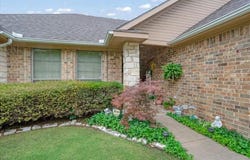 2215 Albert Broadfoot Street, Bonham, TX 75418