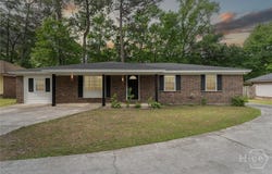 27 Davidson Avenue, Savannah, GA 31419