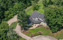 2006 Northwoods Place, Mt Vernon, IL 62864