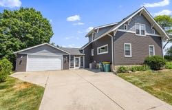 901 N Campbell Street, Valparaiso, IN 46385