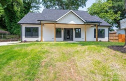 520 E Main Street, Dallas, NC 28034