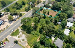 850 N Ferdon Boulevard, Crestview, FL 32536