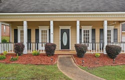 102 Parkview Lane, Brandon, MS 39047